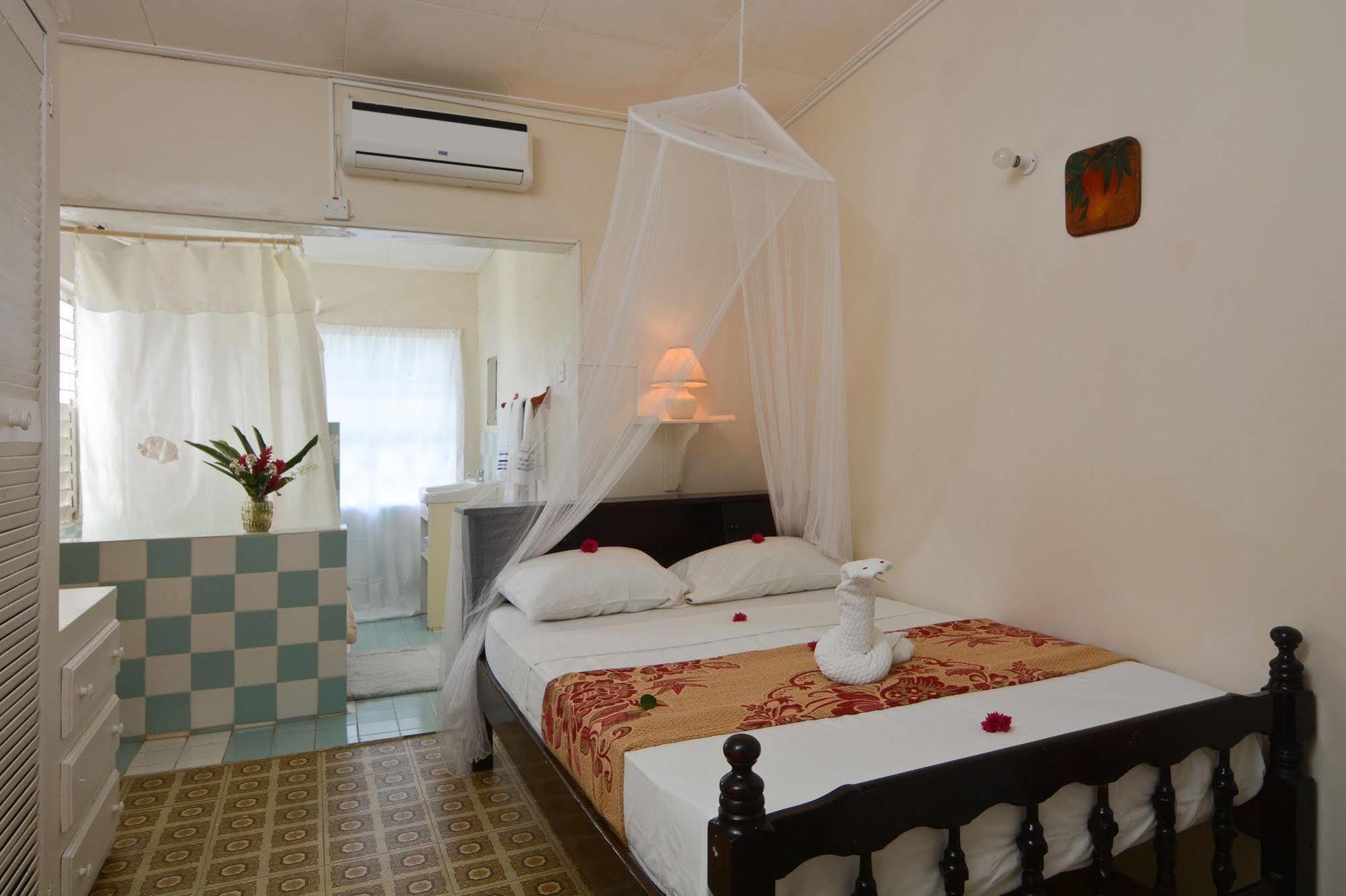 Hotel Keegans Beachside Bequia Island Exteriér fotografie